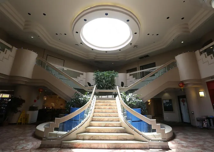 Cheap hotels Ramada Las Vegas